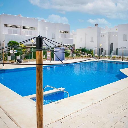 Belvilla By Oyo Apartamento Las Marinas Los Amarguillos Dış mekan fotoğraf